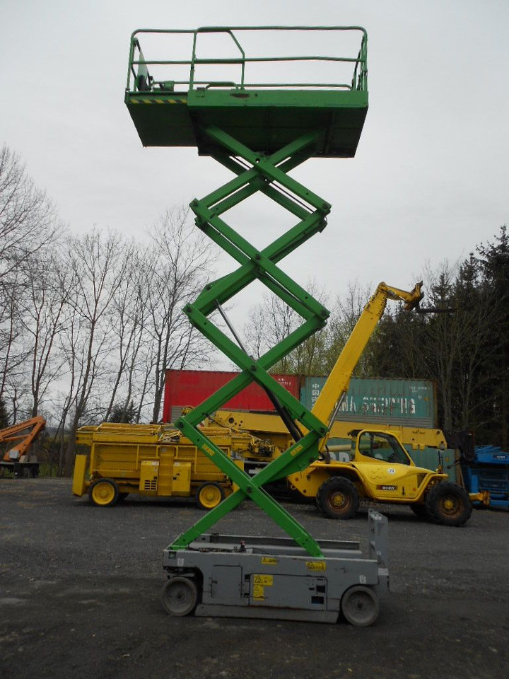 Genie GS 2646, Scherenarbeitsbühne Genie 9,9 m - Автовишка: снимка 5 Genie GS 2646, Scherenarbeitsbühne Genie 9,9 m - Автовишка: снимка 5