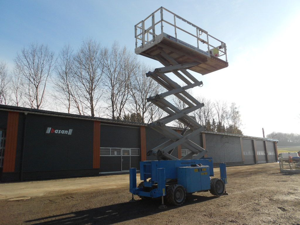 Genie GS4069BE, Hybrid, Stützen, AH 14 m - Ножична работна платформа: снимка 2 Genie GS4069BE, Hybrid, Stützen, AH 14 m - Ножична работна платформа: снимка 2