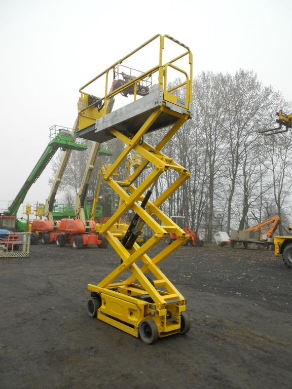 JLG JLG 1930 ES, Scherenarbeitsbühne AH 8 m - Ножична работна платформа: снимка 4 JLG JLG 1930 ES, Scherenarbeitsbühne AH 8 m - Ножична работна платформа: снимка 4