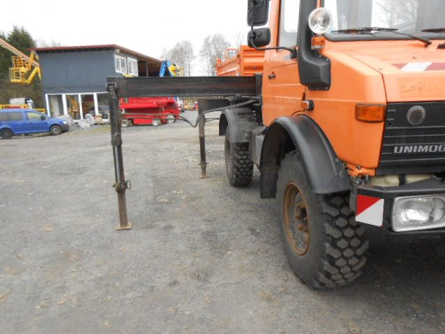 Mercedes-Benz U1450 427/11 mit Kran - Самосвал камион, Камион с кран: снимка 4 Mercedes-Benz U1450 427/11 mit Kran - Самосвал камион, Камион с кран: снимка 4
