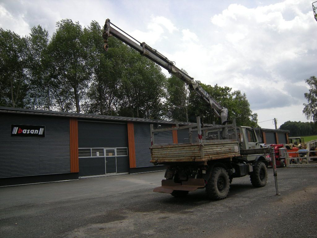 Unimog U1250 mit Kran - Бус самосвал: снимка 2 Unimog U1250 mit Kran - Бус самосвал: снимка 2