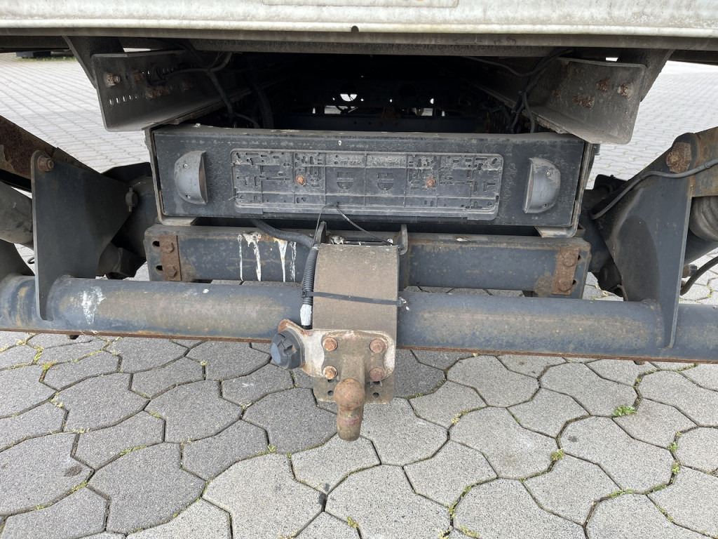 FUSO Canter 7C18 4x2 Ladebordwand - Брезентов бус: снимка 4 FUSO Canter 7C18 4x2 Ladebordwand - Брезентов бус: снимка 4