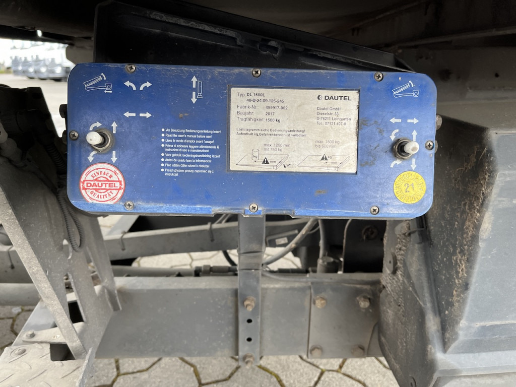 Iveco 120E25 Eurocargo 4x2 Koffer | Ladebordwand - Камион фургон: снимка 4 Iveco 120E25 Eurocargo 4x2 Koffer | Ladebordwand - Камион фургон: снимка 4