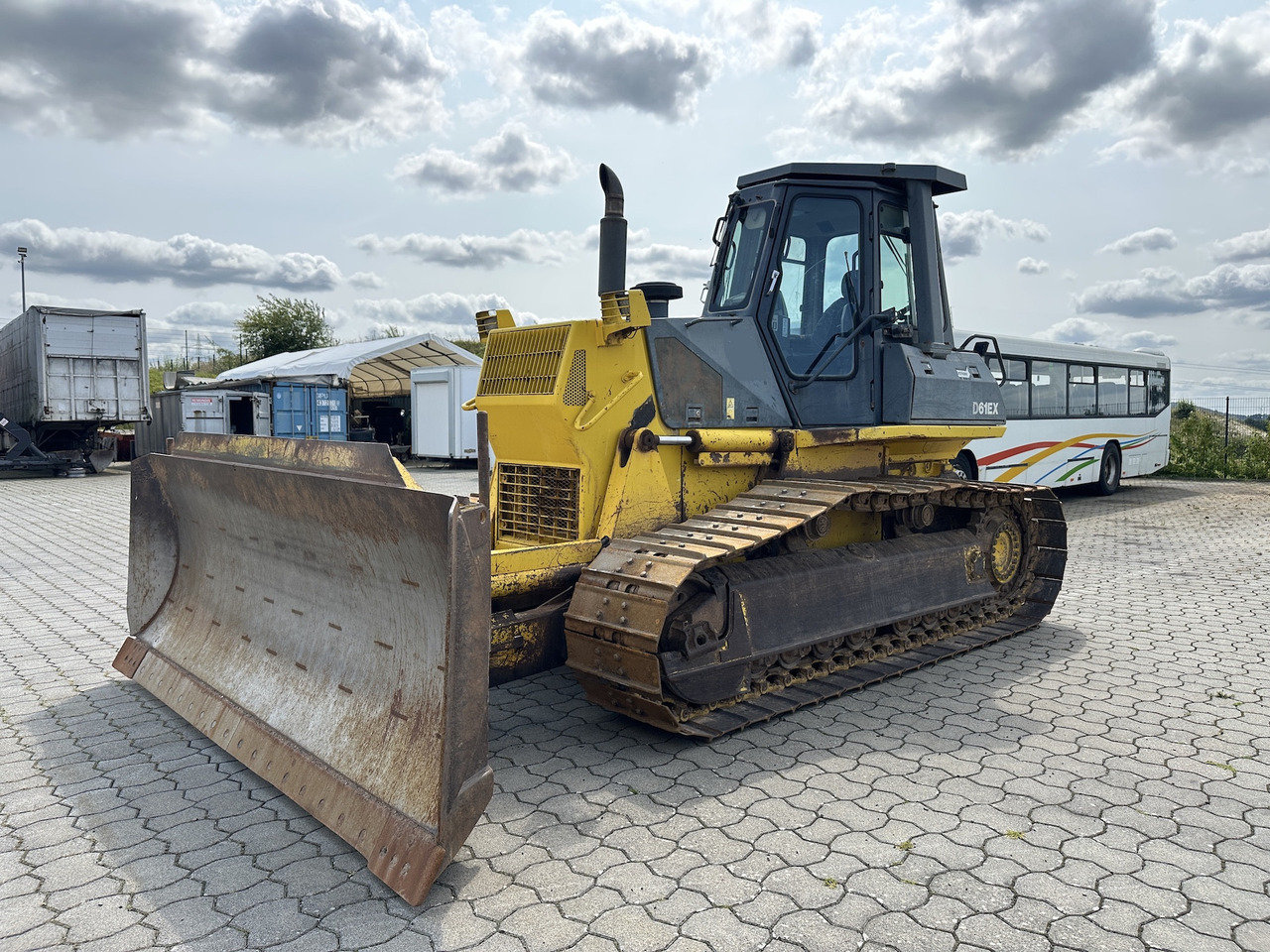 Komatsu D61EX-12 Planier Raupe 6-Wege Schild - Булдозер: снимка 1 Komatsu D61EX-12 Planier Raupe 6-Wege Schild - Булдозер: снимка 1