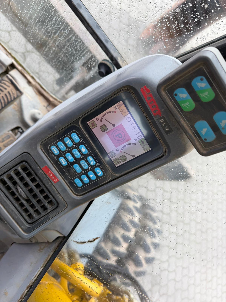 Komatsu PW 180 - 7 - Колесен багер: снимка 4 Komatsu PW 180 - 7 - Колесен багер: снимка 4