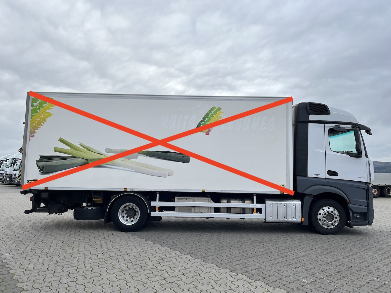 Mercedes-Benz 1842 4x2 FAHRGESTELL - Шаси кабина: снимка 5 Mercedes-Benz 1842 4x2 FAHRGESTELL - Шаси кабина: снимка 5
