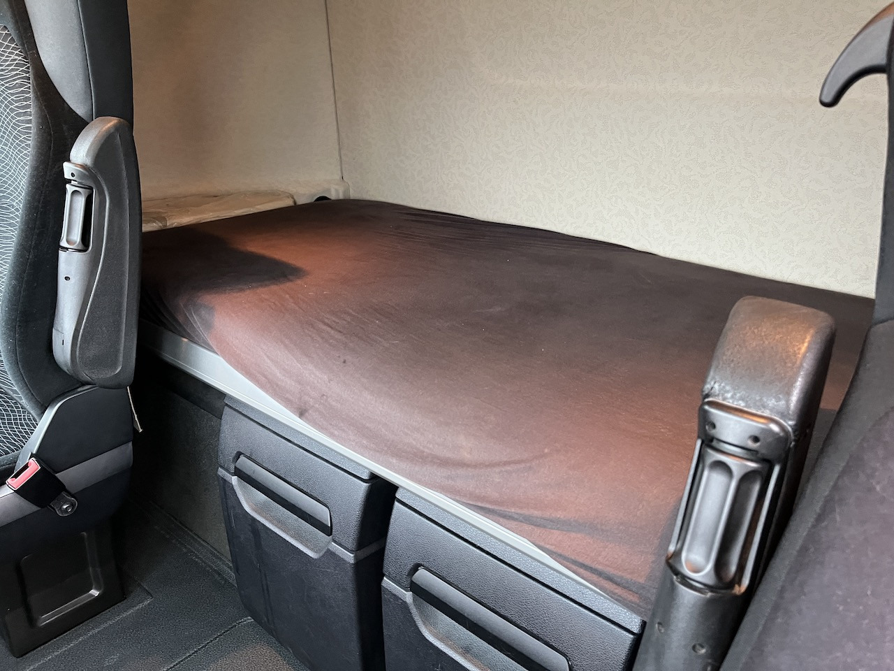 Mercedes-Benz 1842 4x2 LBW Kühlung Flüssigstickstoff GAS - Рефрижератор камион: снимка 3 Mercedes-Benz 1842 4x2 LBW Kühlung Flüssigstickstoff GAS - Рефрижератор камион: снимка 3