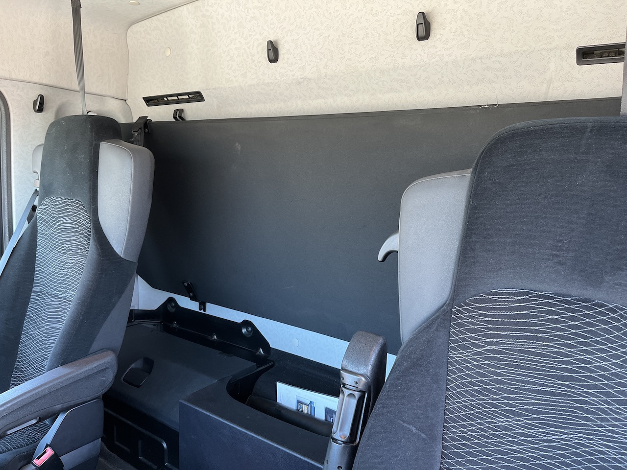 Mercedes-Benz Antos 1840 4x4 HAD LBW Kühlung Flüssigstickstoff - Рефрижератор камион: снимка 3 Mercedes-Benz Antos 1840 4x4 HAD LBW Kühlung Flüssigstickstoff - Рефрижератор камион: снимка 3