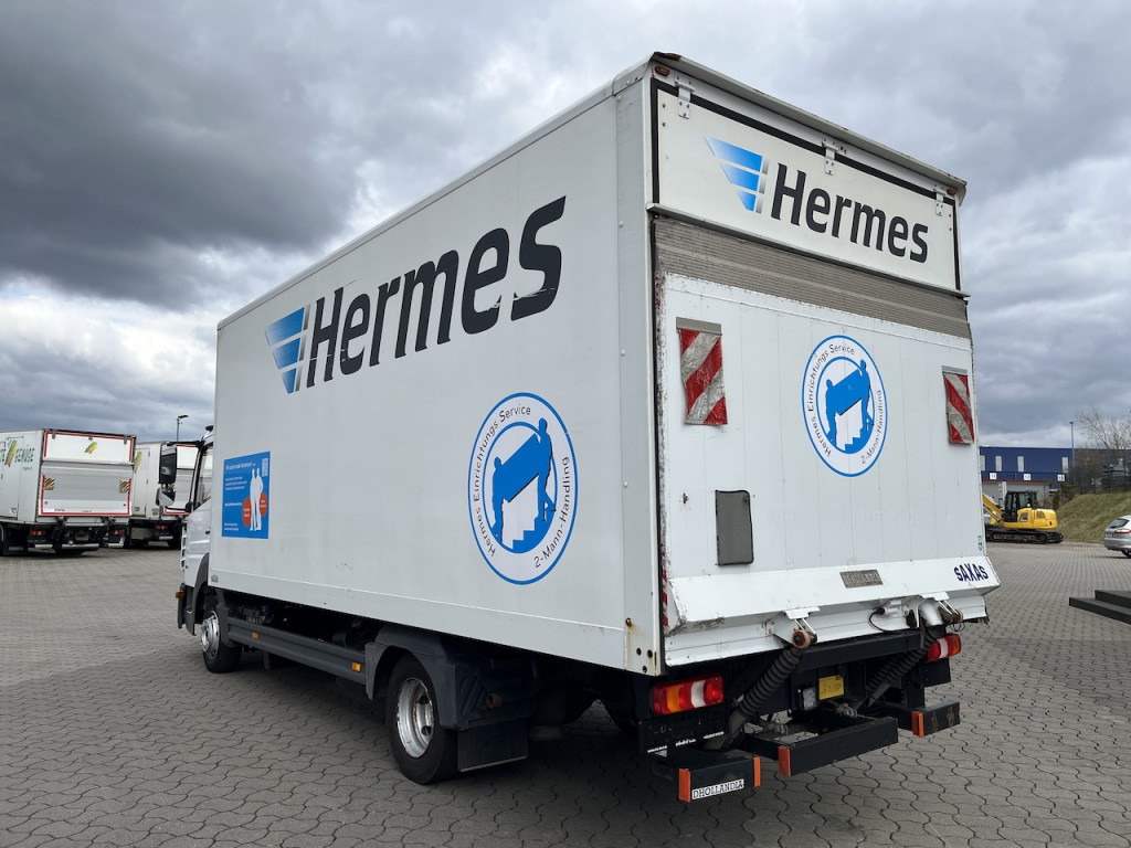 Mercedes-Benz SAXAS Koffer 5,90 m + Ladebordwand 1t - Лекотоварен автомобил фургон: снимка 1 Mercedes-Benz SAXAS Koffer 5,90 m + Ladebordwand 1t - Лекотоварен автомобил фургон: снимка 1