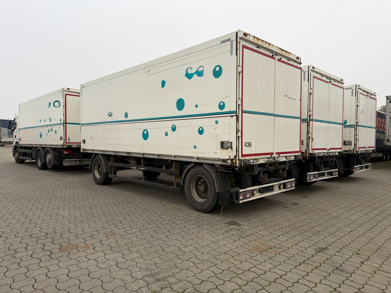 Scania R 450 6x2 Geränkezug + Orten Anhänger - Камион фургон: снимка 4 Scania R 450 6x2 Geränkezug + Orten Anhänger - Камион фургон: снимка 4