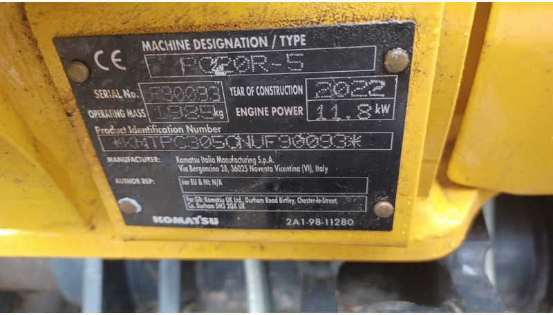 Komatsu PC 20 MR-5 - Мини багер: снимка 2 Komatsu PC 20 MR-5 - Мини багер: снимка 2