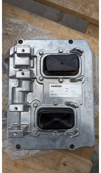 Komatsu PC490LC-11 CONTROLLER ASSY 600-541-1100 - Електрическа система за Строителна техника: снимка 1 Komatsu PC490LC-11 CONTROLLER ASSY 600-541-1100 - Електрическа система за Строителна техника: снимка 1