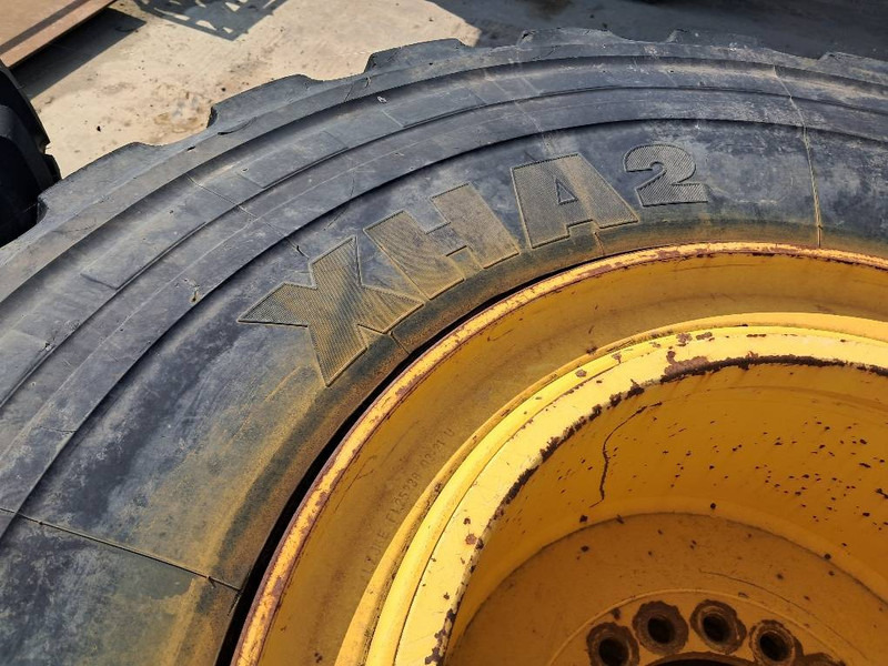 Komatsu WA380 4x RIM ASSY 423-30-62201 - Гуми и джанти за Строителна техника: снимка 5 Komatsu WA380 4x RIM ASSY 423-30-62201 - Гуми и джанти за Строителна техника: снимка 5