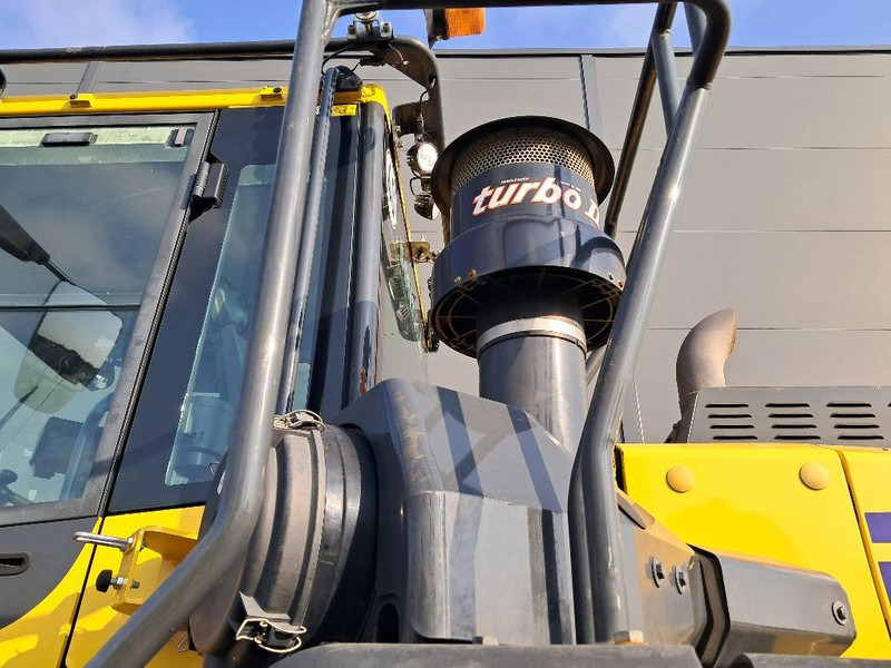 Колесен товарач Komatsu WA380-8E0: снимка 13