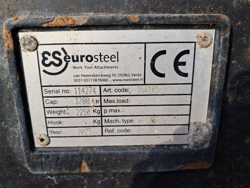 Колесен товарач Komatsu WA380-8E0: снимка 16