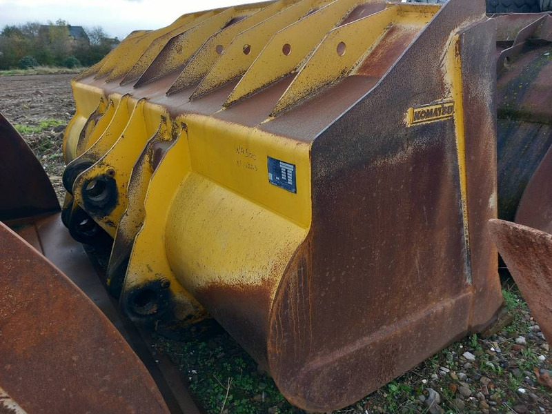 Komatsu WA500-7 - Кофа за Строителна техника: снимка 3 Komatsu WA500-7 - Кофа за Строителна техника: снимка 3