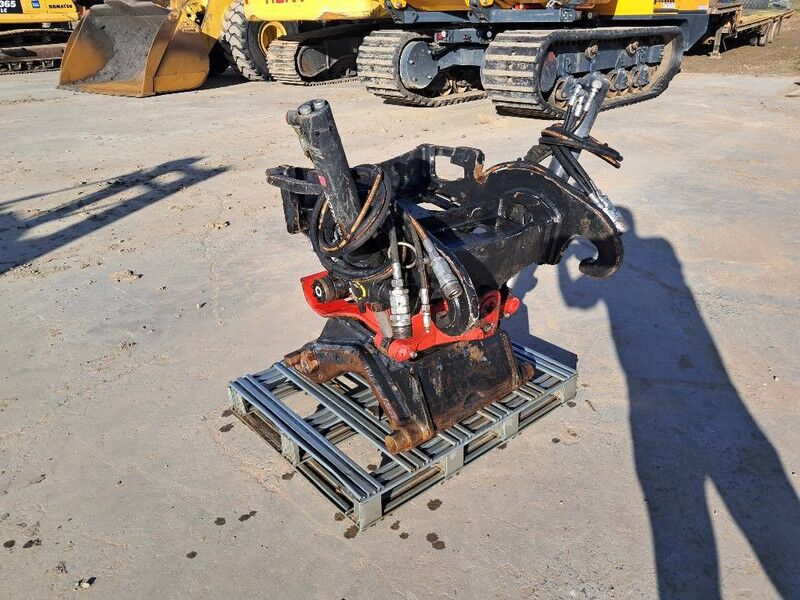 ROTOTILT R4 - Прикачен инвентар за Строителна техника: снимка 3 ROTOTILT R4 - Прикачен инвентар за Строителна техника: снимка 3
