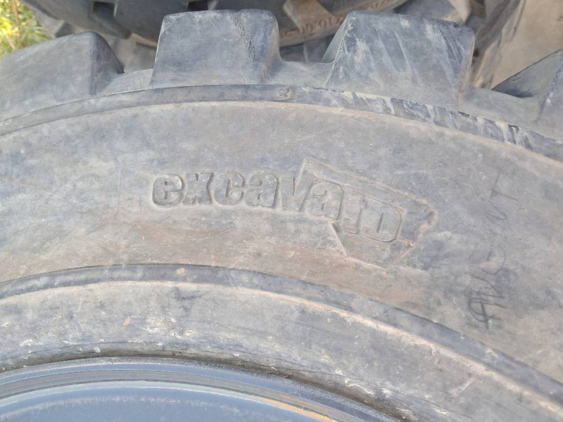 Trelleborg Excavator 10.00-20 SOLID (8 tyres) - Гуми и джанти за Строителна техника: снимка 4 Trelleborg Excavator 10.00-20 SOLID (8 tyres) - Гуми и джанти за Строителна техника: снимка 4