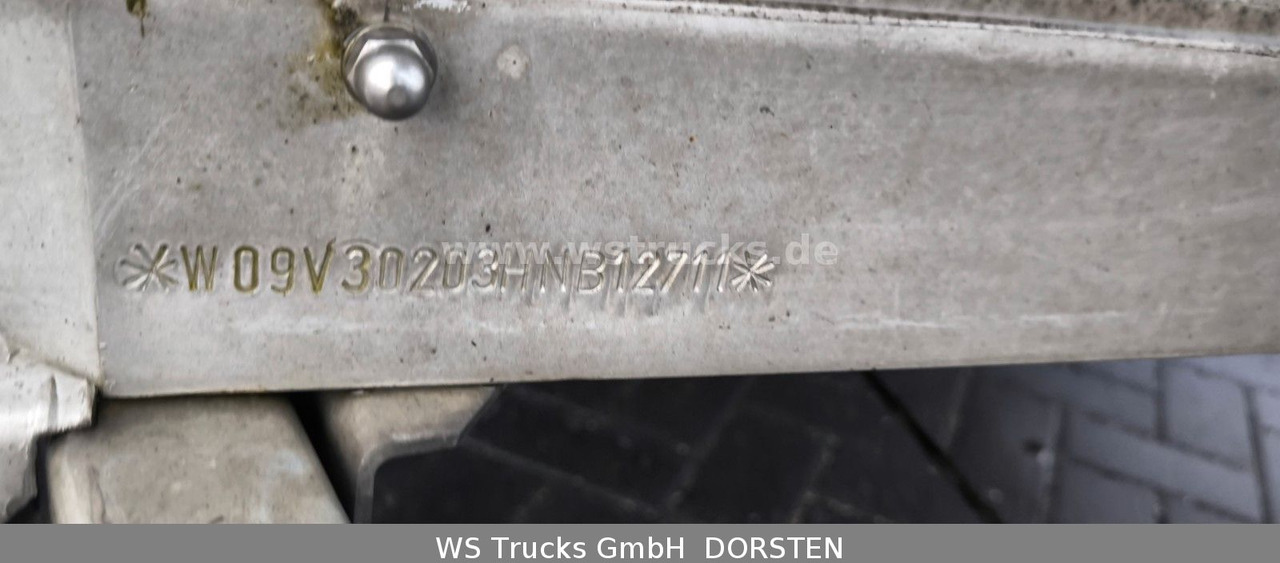Blomert V30 Großvieh Vollalu Seilwinde Viehanhänger - За превоз на животни ремарке: снимка 3 Blomert V30 Großvieh Vollalu Seilwinde Viehanhänger - За превоз на животни ремарке: снимка 3