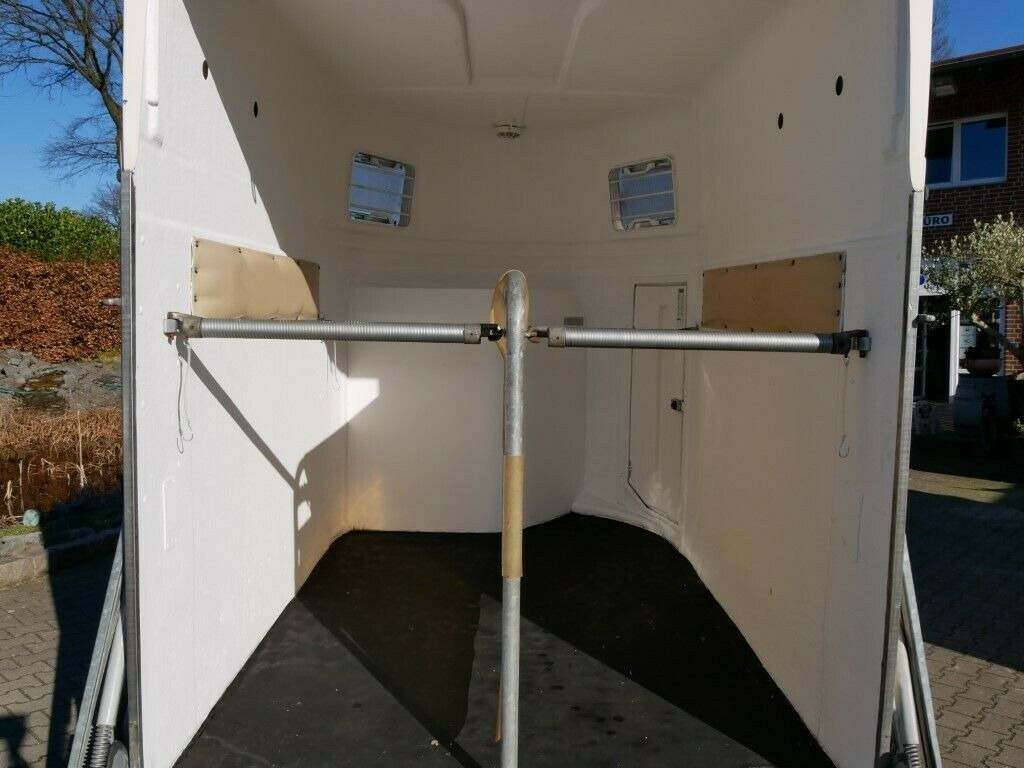 Böckmann Big Master Boden NEU Böckmann Big Master Boden NEU - Ремарке за коне: снимка 4 Böckmann Big Master Boden NEU Böckmann Big Master Boden NEU - Ремарке за коне: снимка 4