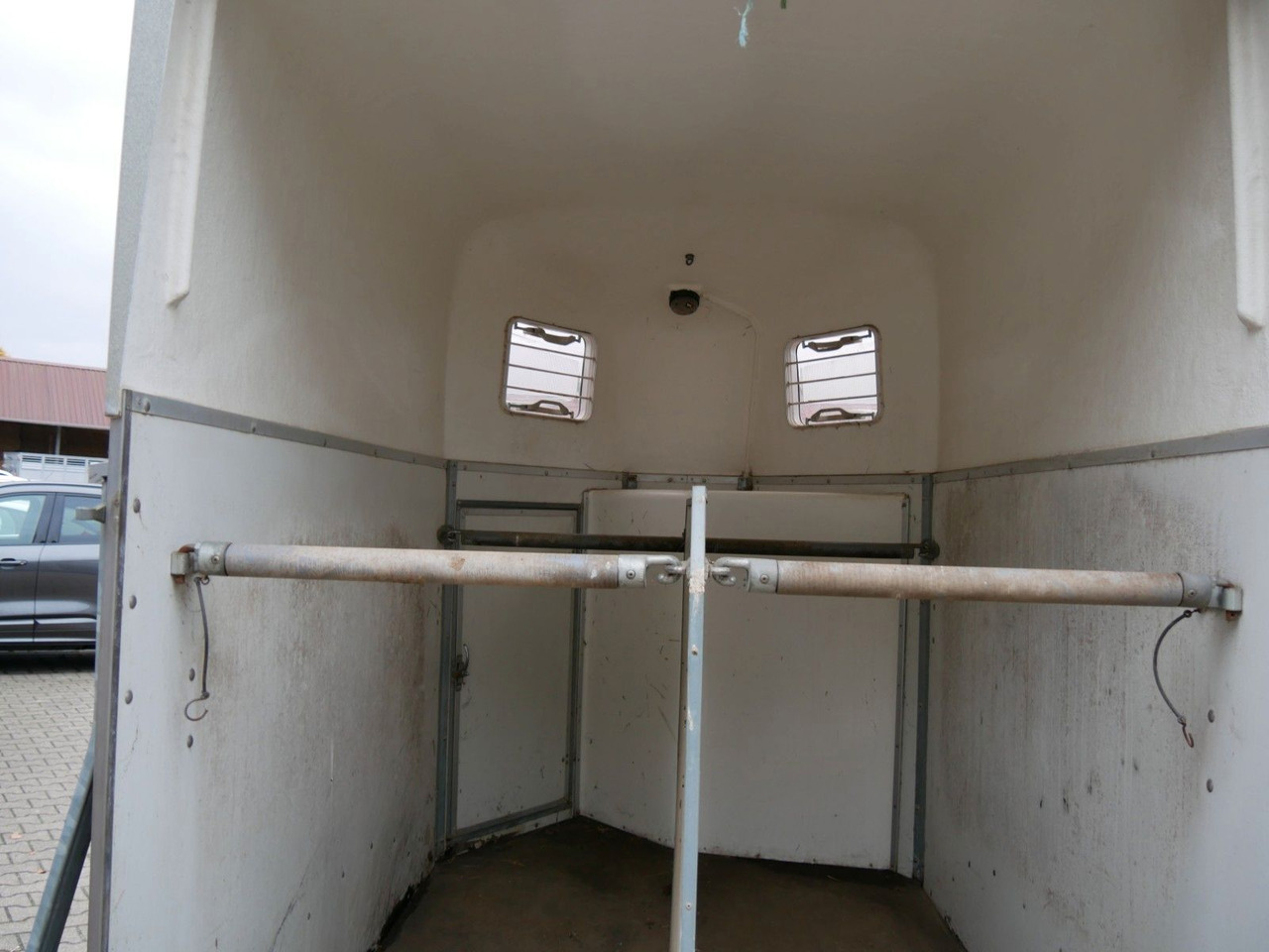 Böckmann Duo Esprit mit Sattelkammer - За превоз на животни ремарке: снимка 5 Böckmann Duo Esprit mit Sattelkammer - За превоз на животни ремарке: снимка 5