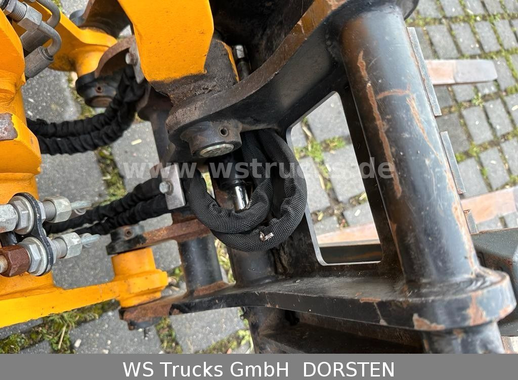 Schäffer 2428 SLT Fahrerschutzkabine , Gabel , Schaufel - Колесен товарач: снимка 2 Schäffer 2428 SLT Fahrerschutzkabine , Gabel , Schaufel - Колесен товарач: снимка 2