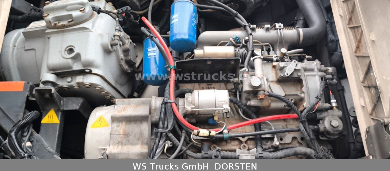 Schmitz Cargobull Kühlauflieger Rohrbahn Hooks | Vector 1850 MT - Затворена каросерия полуремарке: снимка 4 Schmitz Cargobull Kühlauflieger Rohrbahn Hooks | Vector 1850 MT - Затворена каросерия полуремарке: снимка 4