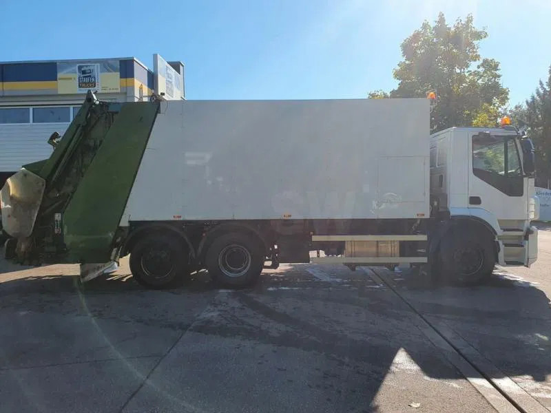 Нови Боклукчийска кола Iveco 260S 42 WAAGE 5 m³ Zöller Medium XXL 24 Umleerer: снимка 8