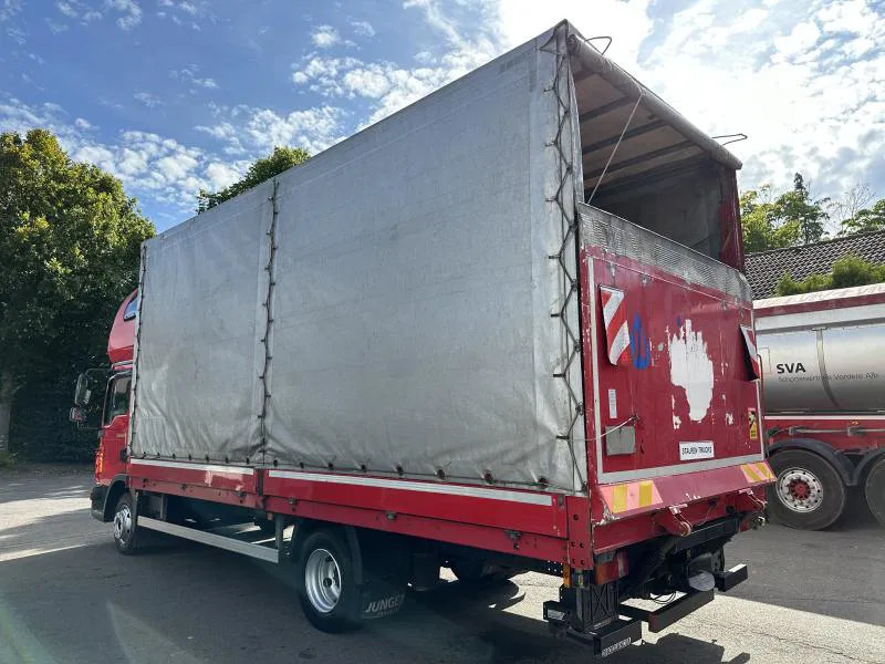 MAN TGL 8.180 FBL Plane langes Haus Topsleeper Klima - Брезентов бус: снимка 3 MAN TGL 8.180 FBL Plane langes Haus Topsleeper Klima - Брезентов бус: снимка 3