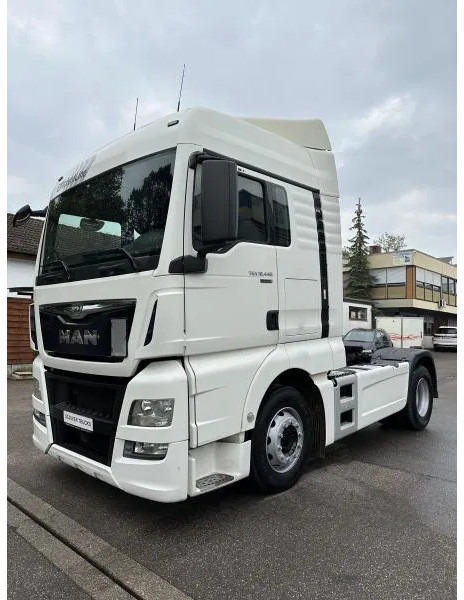 MAN TGX 18.440 XLX E6 Standard Intarder - Влекач: снимка 1 MAN TGX 18.440 XLX E6 Standard Intarder - Влекач: снимка 1