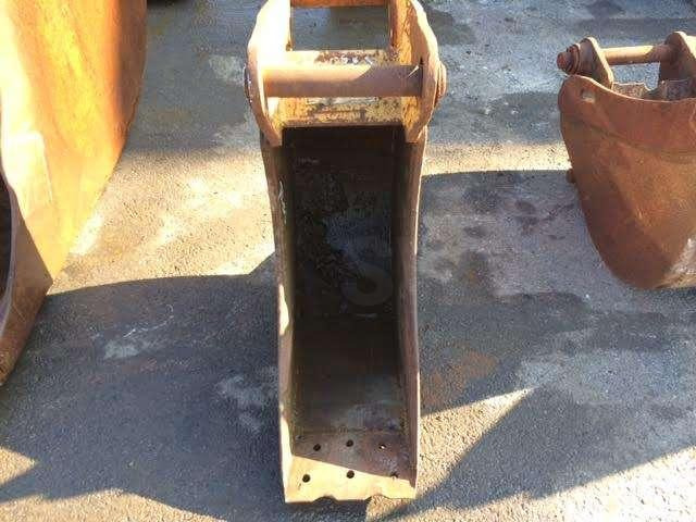 CATERPILLAR 290mm - Type Tractopelle - Кофа за багер: снимка 2 CATERPILLAR 290mm - Type Tractopelle - Кофа за багер: снимка 2