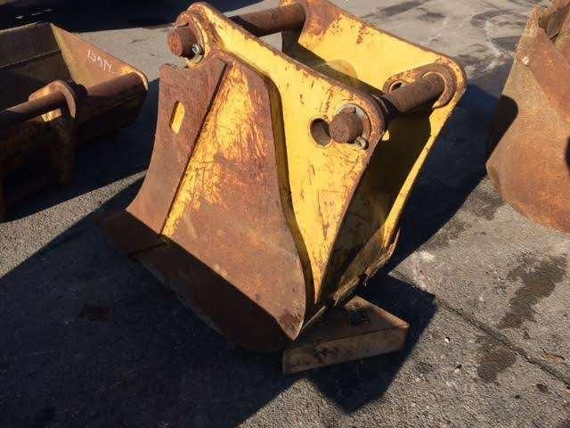 CATERPILLAR 430mm - type tractopelle - Кофа за багер: снимка 5 CATERPILLAR 430mm - type tractopelle - Кофа за багер: снимка 5