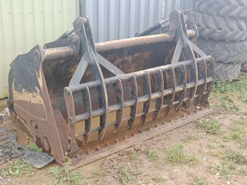 MAGSI 3800 Litres - Mâchoires - Кофа за товарач: снимка 1 MAGSI 3800 Litres - Mâchoires - Кофа за товарач: снимка 1