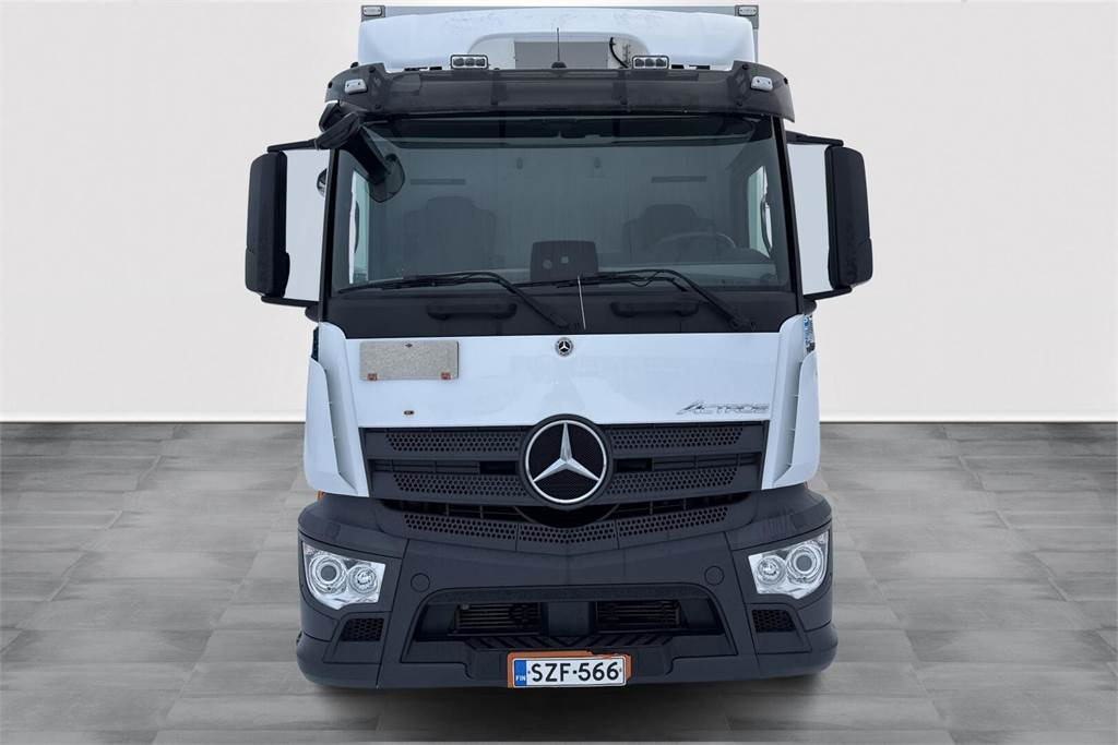 Mercedes-Benz ACTROS 1827 5 SM KSA-kori + PL - Камион фургон: снимка 3 Mercedes-Benz ACTROS 1827 5 SM KSA-kori + PL - Камион фургон: снимка 3