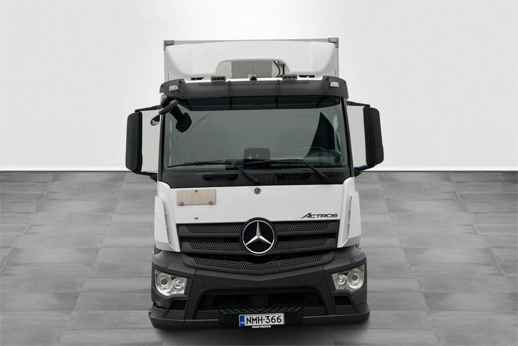 Mercedes-Benz ACTROS 1827L Ksa-kori + PL - Камион фургон: снимка 2 Mercedes-Benz ACTROS 1827L Ksa-kori + PL - Камион фургон: снимка 2