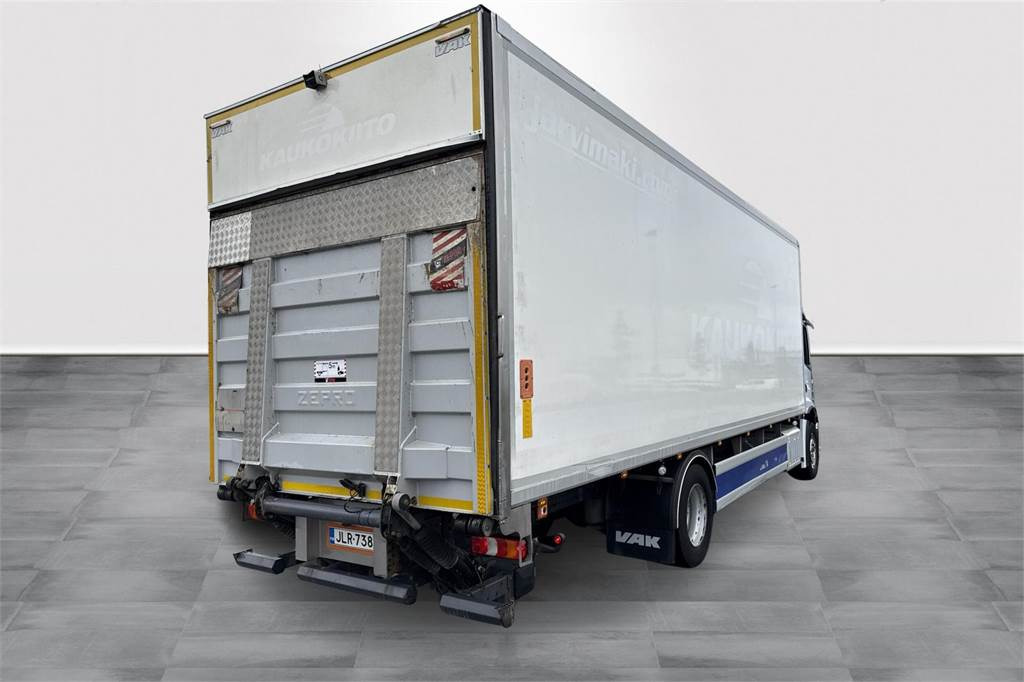 Mercedes-Benz ACTROS 1832 - Камион фургон: снимка 5 Mercedes-Benz ACTROS 1832 - Камион фургон: снимка 5