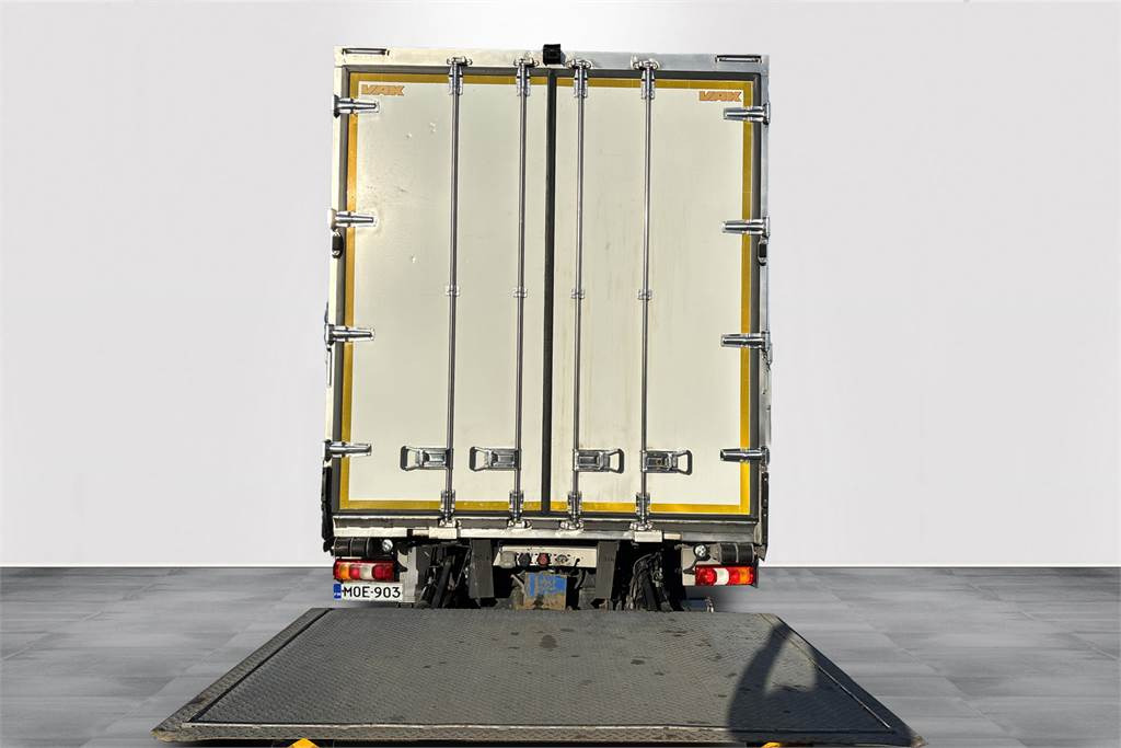 Изотермичен камион Mercedes-Benz ACTROS 5L 2546 L6x2 / FRC 02/2028: снимка 7