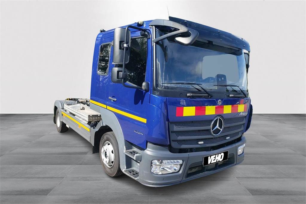 Mercedes-Benz ATEGO 1024 Koukkulaite - Мултилифт с кука камион: снимка 4 Mercedes-Benz ATEGO 1024 Koukkulaite - Мултилифт с кука камион: снимка 4