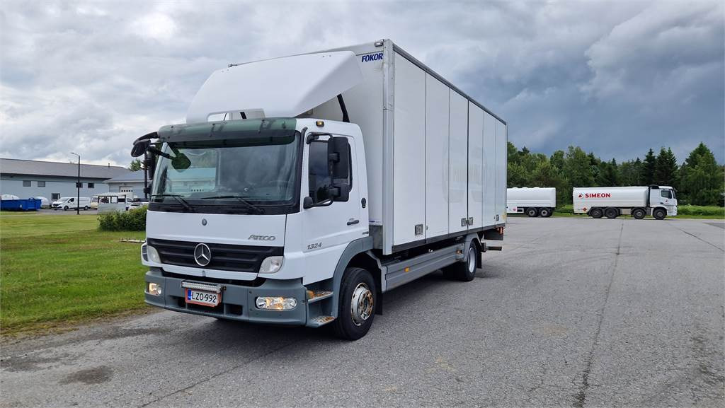 Mercedes-Benz ATEGO 1324L/48 - Камион фургон: снимка 1 Mercedes-Benz ATEGO 1324L/48 - Камион фургон: снимка 1