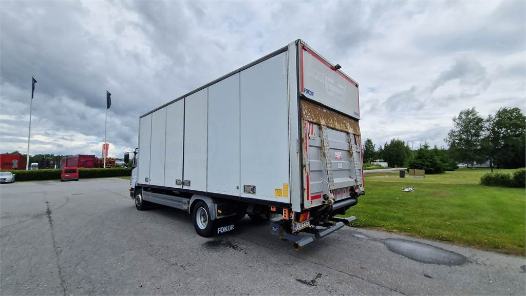 Mercedes-Benz ATEGO 1324L/48 - Камион фургон: снимка 4 Mercedes-Benz ATEGO 1324L/48 - Камион фургон: снимка 4