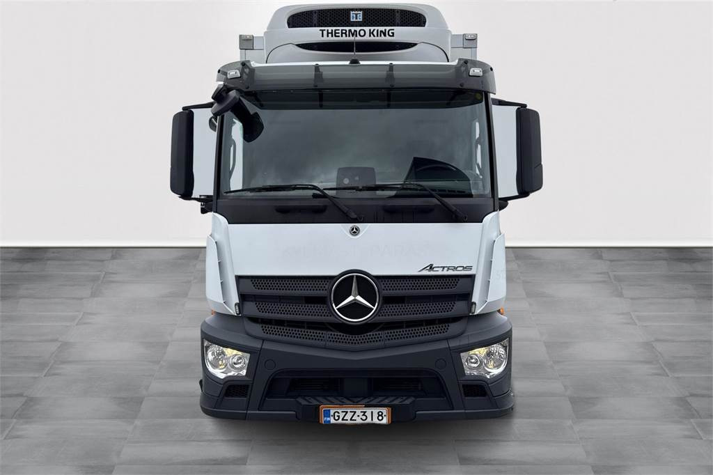Mercedes-Benz Actros 5 1830L nR 4x2 FRC 10/2026 - Изотермичен камион: снимка 2 Mercedes-Benz Actros 5 1830L nR 4x2 FRC 10/2026 - Изотермичен камион: снимка 2