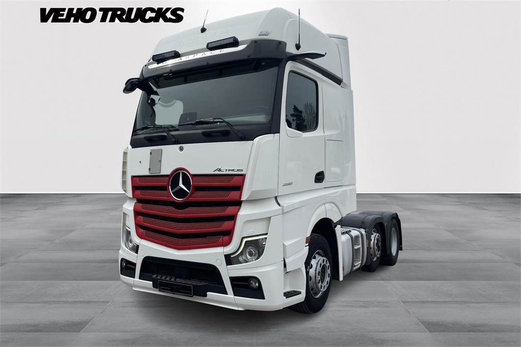 Mercedes-Benz ACTROS ACTROS 2551LS 6x2/4 Väliteli - Влекач: снимка 1 Mercedes-Benz ACTROS ACTROS 2551LS 6x2/4 Väliteli - Влекач: снимка 1