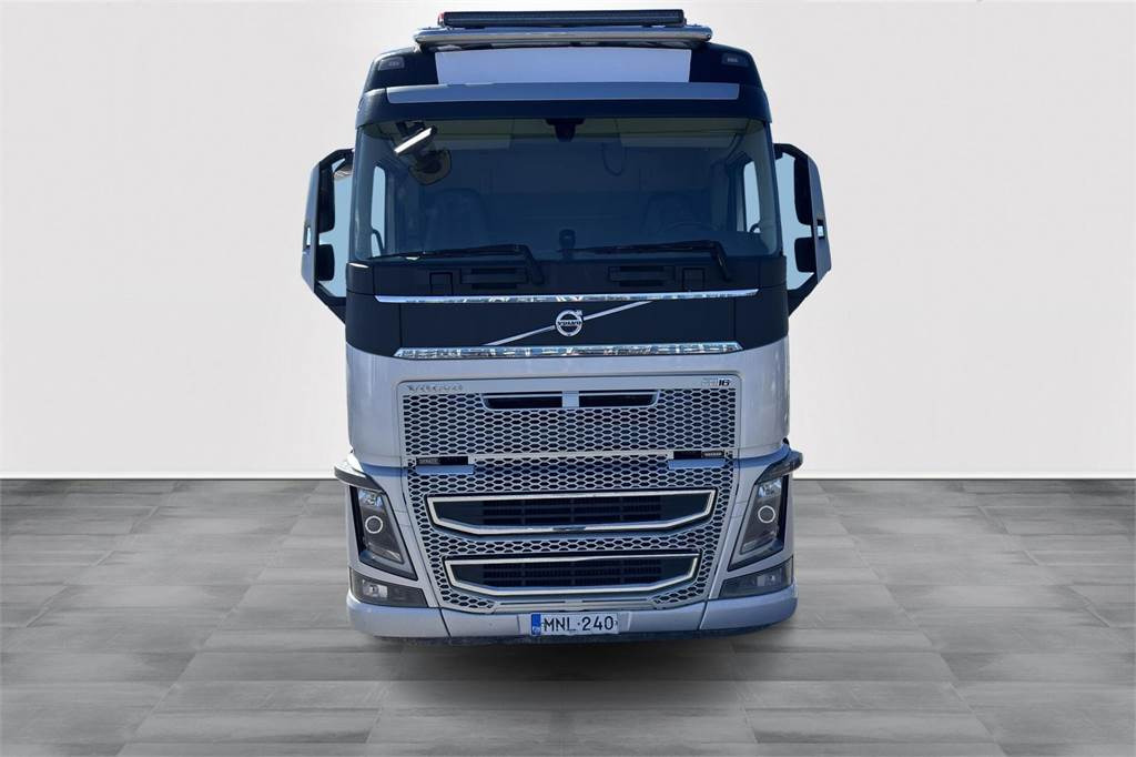 Volvo FH 16 650 - Мултилифт с кука камион: снимка 2 Volvo FH 16 650 - Мултилифт с кука камион: снимка 2