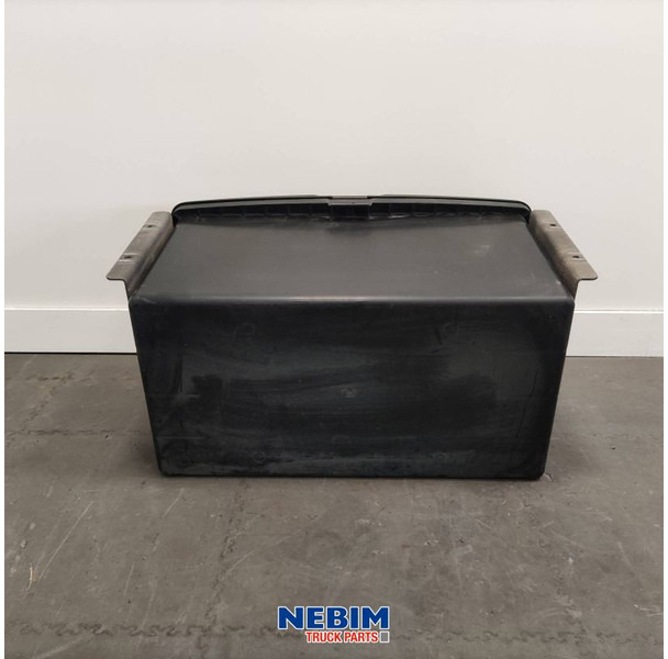 Diversen Diversen - UX0000018 - Gereedschapskist kunststof 75x40x45cm - Резервни части за Камион: снимка 4 Diversen Diversen - UX0000018 - Gereedschapskist kunststof 75x40x45cm - Резервни части за Камион: снимка 4