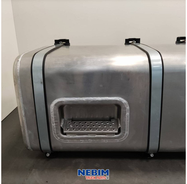 Diversen Diversen - UX0000401 - Brandstoftank 990L - Резервни части за Камион: снимка 4 Diversen Diversen - UX0000401 - Brandstoftank 990L - Резервни части за Камион: снимка 4