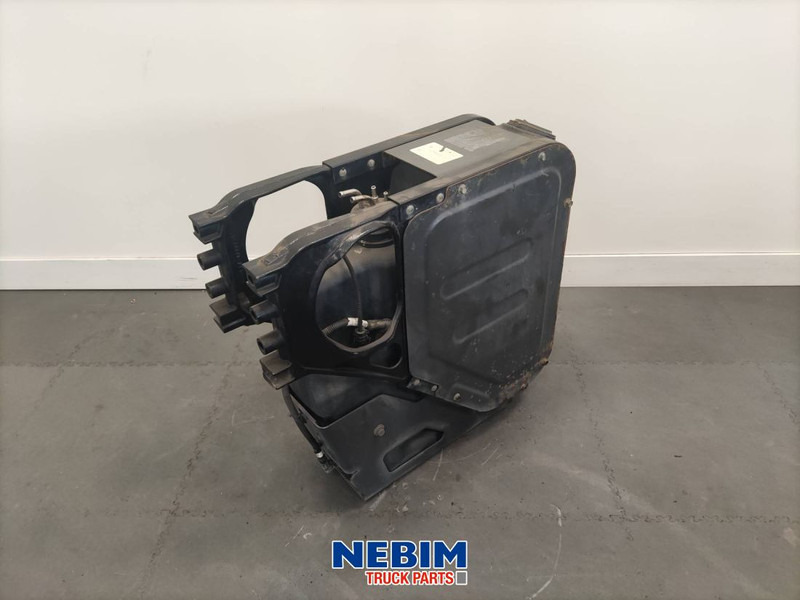 Volvo Volvo - 20856473 - Adblue tank 60L - Резервни части за Камион: снимка 2 Volvo Volvo - 20856473 - Adblue tank 60L - Резервни части за Камион: снимка 2