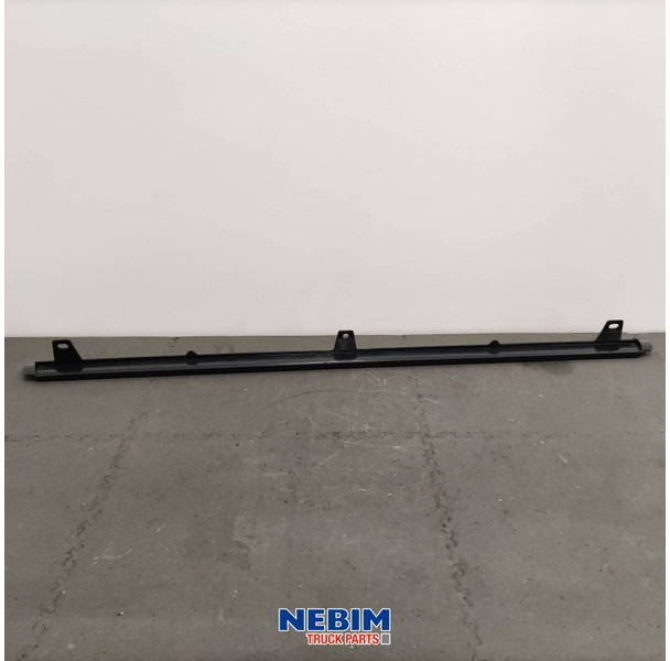 Volvo Volvo - 21495267 - Bumperspoiler FH4 / FM4 midden - Резервни части за Камион: снимка 2 Volvo Volvo - 21495267 - Bumperspoiler FH4 / FM4 midden - Резервни части за Камион: снимка 2