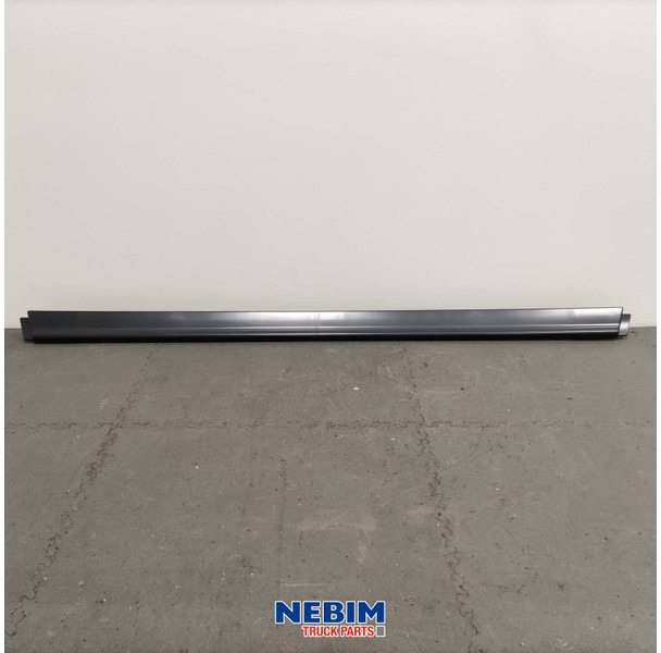 Volvo Volvo - 21495267 - Bumperspoiler FH4 / FM4 midden - Резервни части: снимка 1 Volvo Volvo - 21495267 - Bumperspoiler FH4 / FM4 midden - Резервни части: снимка 1