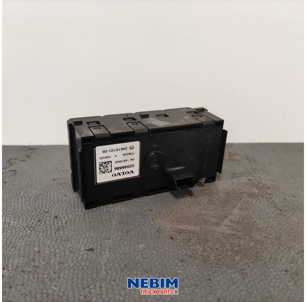 Volvo Volvo - 22046886 - Schakelaarpaneel I-shift - Резервни части за Камион: снимка 2 Volvo Volvo - 22046886 - Schakelaarpaneel I-shift - Резервни части за Камион: снимка 2