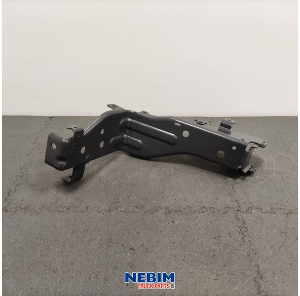 Volvo Volvo - 84058023 - Steun koplamp rechts - Резервни части: снимка 1 Volvo Volvo - 84058023 - Steun koplamp rechts - Резервни части: снимка 1